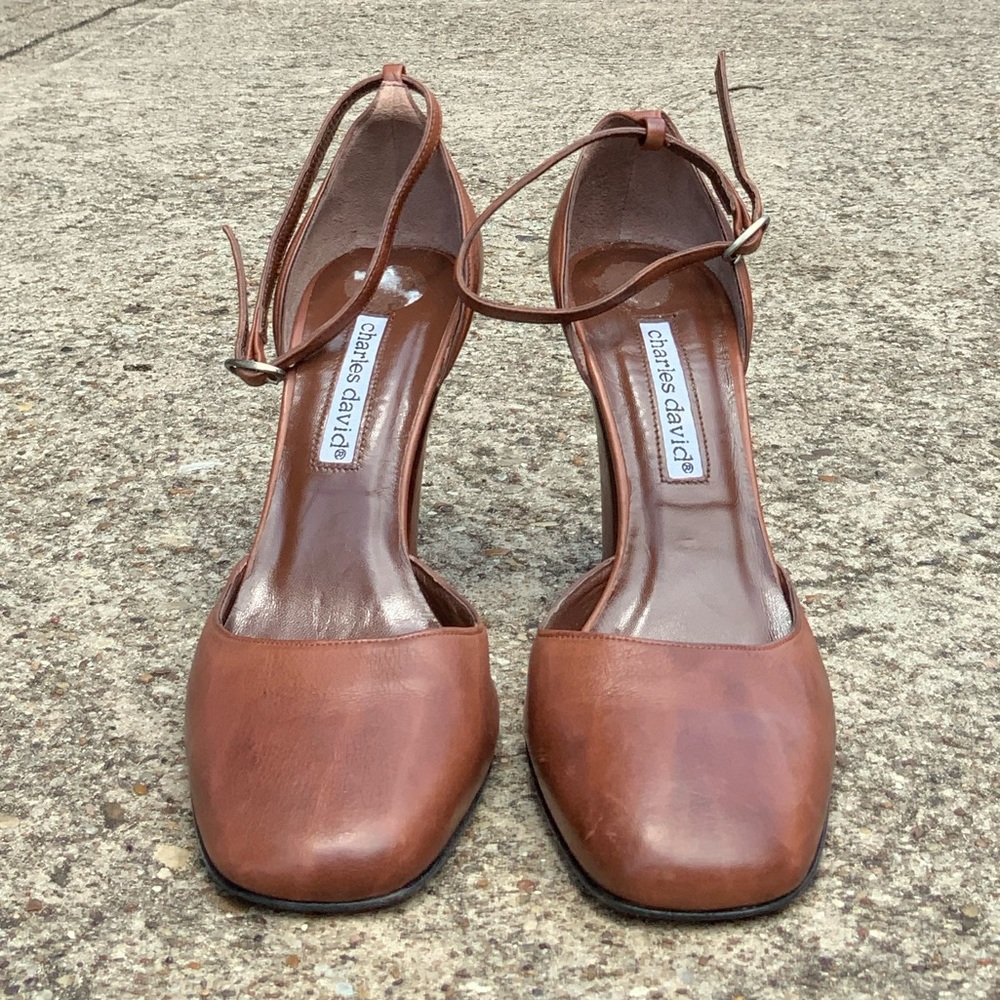 Charles David pumps